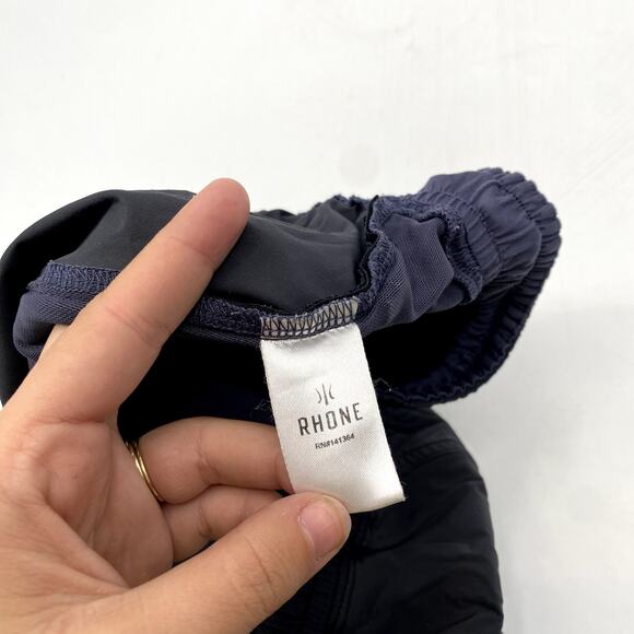 Rhone faded black men's athletic shorts - Picture 3 of 4